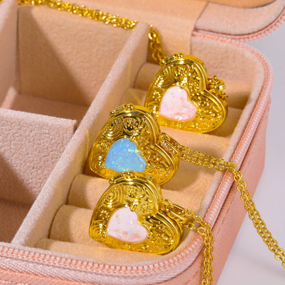 Special-interest Design Heart Photo Box Necklace