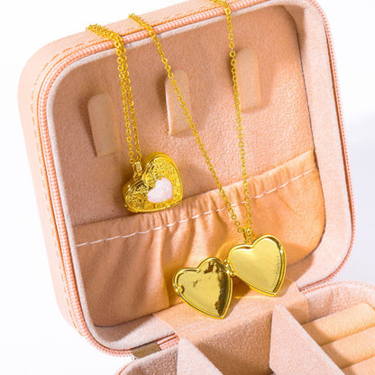 Special-interest Design Heart Photo Box Necklace