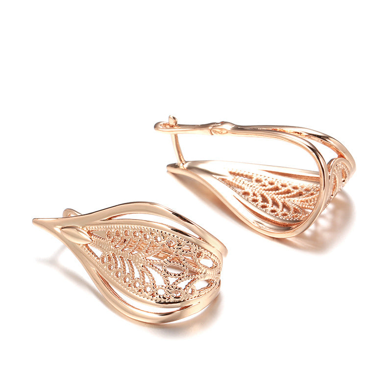 Fashionable Rose Gold Geometric Hollow Pattern Earrings