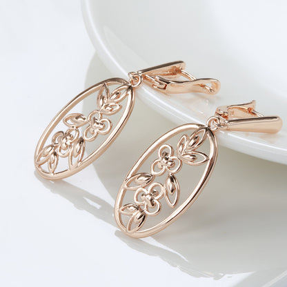 Hollow French Retro Flower Earrings